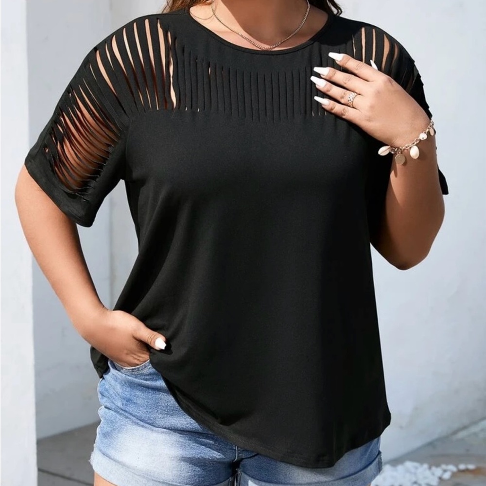 Ladder Ripped Tee